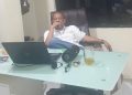Kesehatan yang menjadi ladang bisnis;